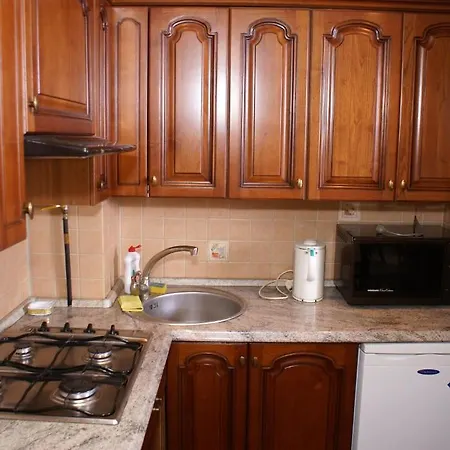 Ugodessa Apartment *